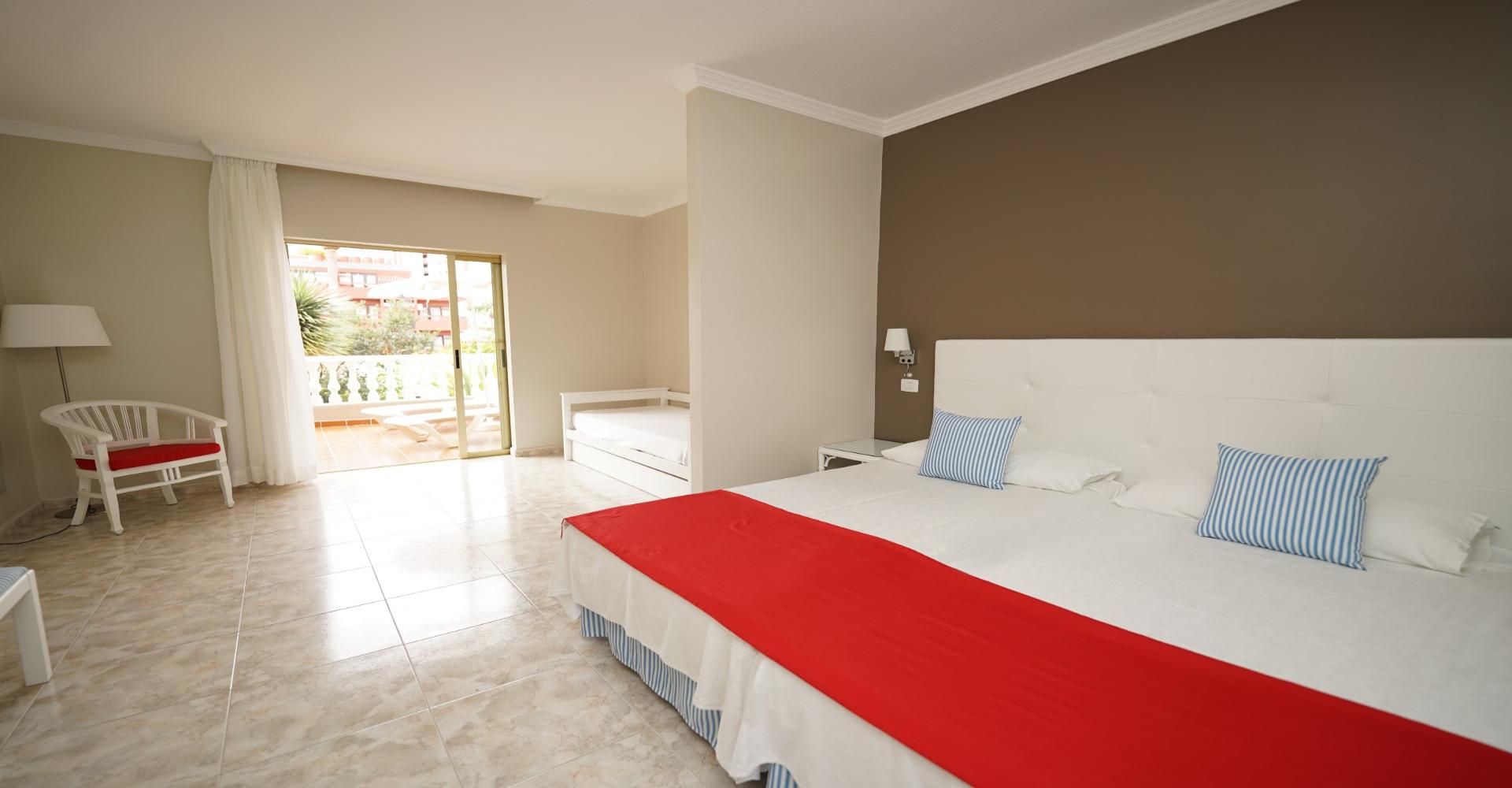 habitacion familiar con vistas a jardin puerto de la cruz San Borondon